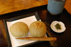 秋保草庵の揚げそばまんじゅう